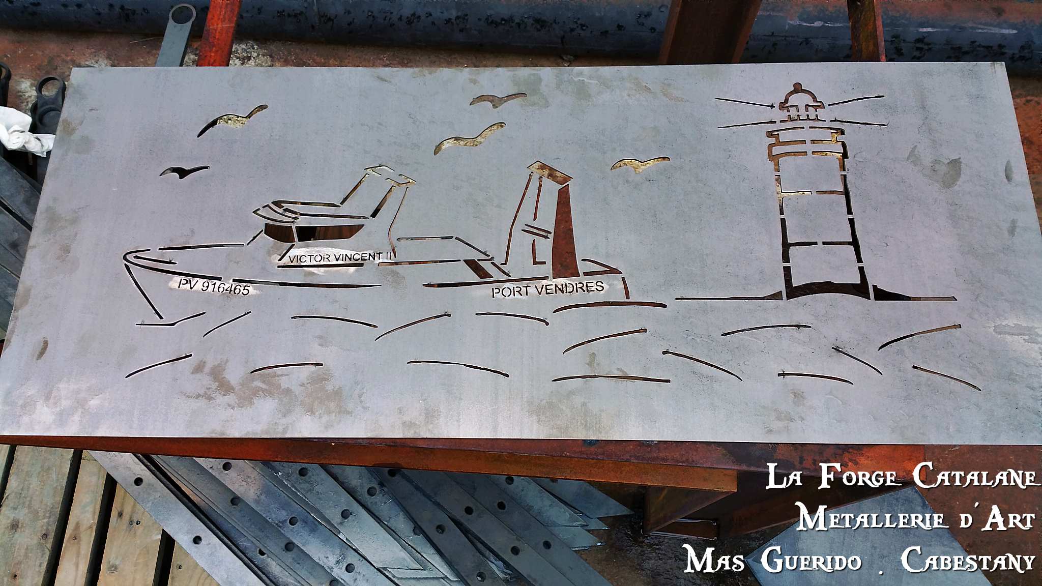 decoupe laser bateau peche banyuls forge catalane.jpg